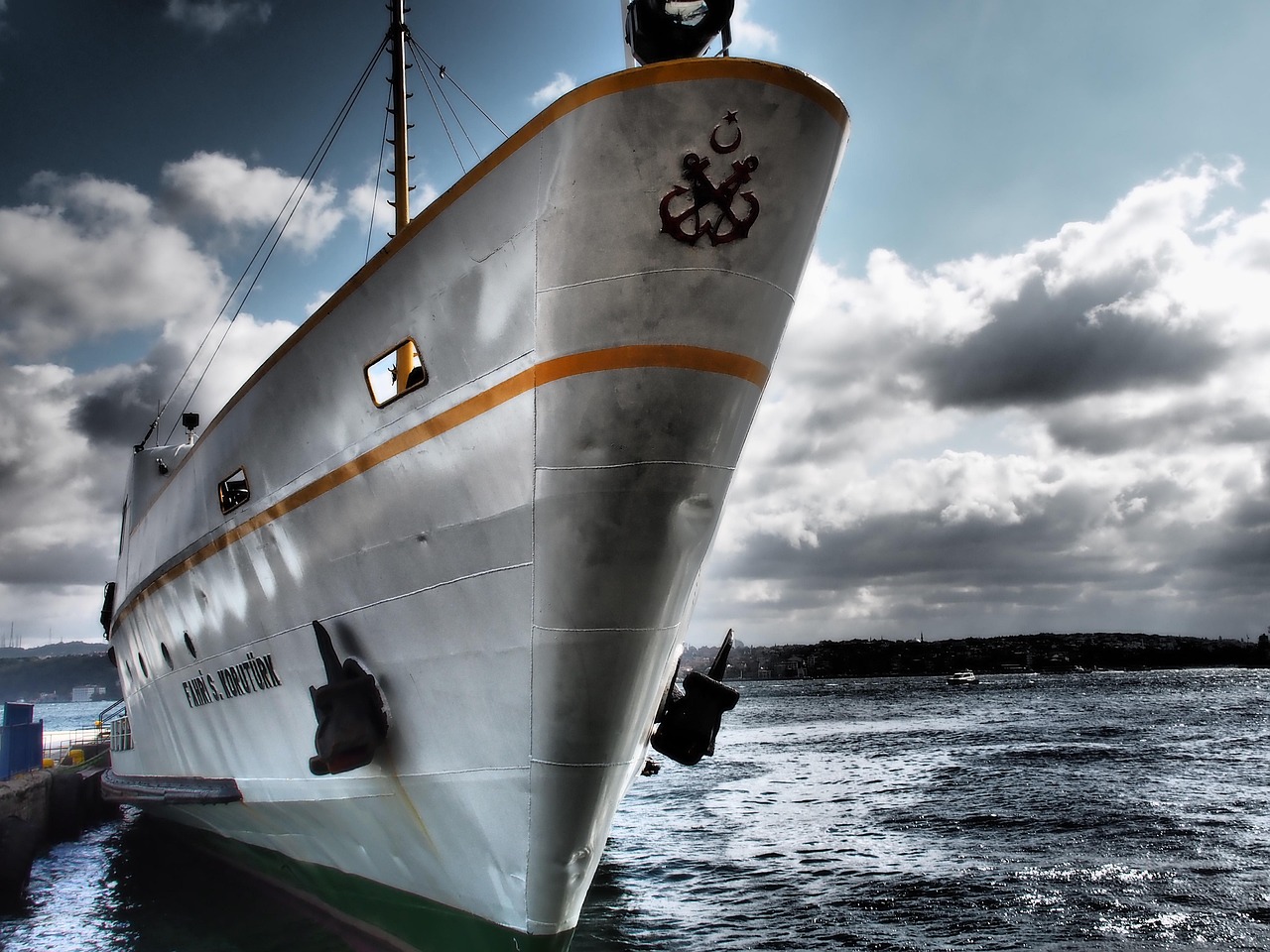 The Harbor Library: Reading and Writing in Port Townsend, Washington
